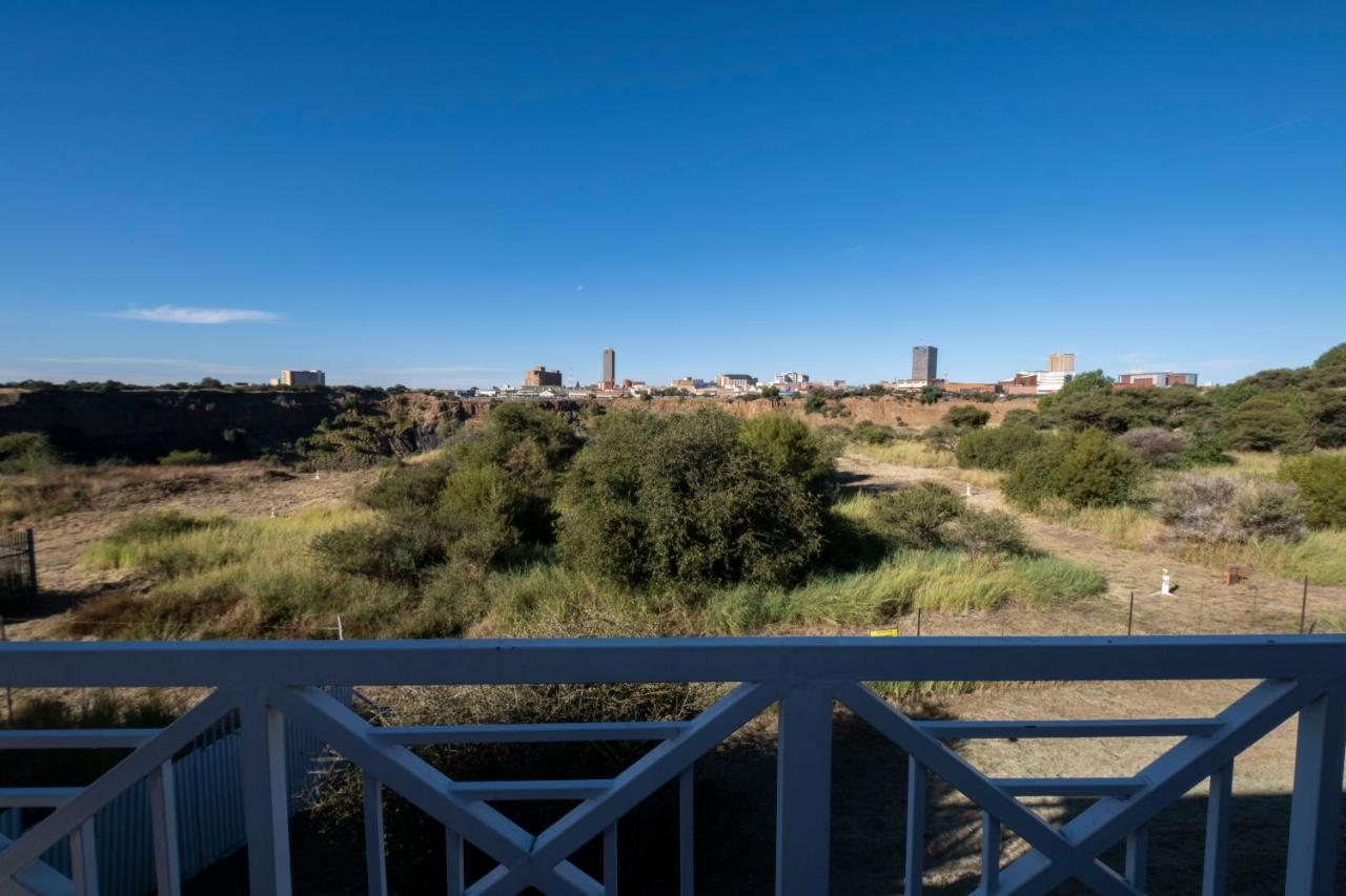 Protea Hotel By Marriott Kimberley Exterior photo